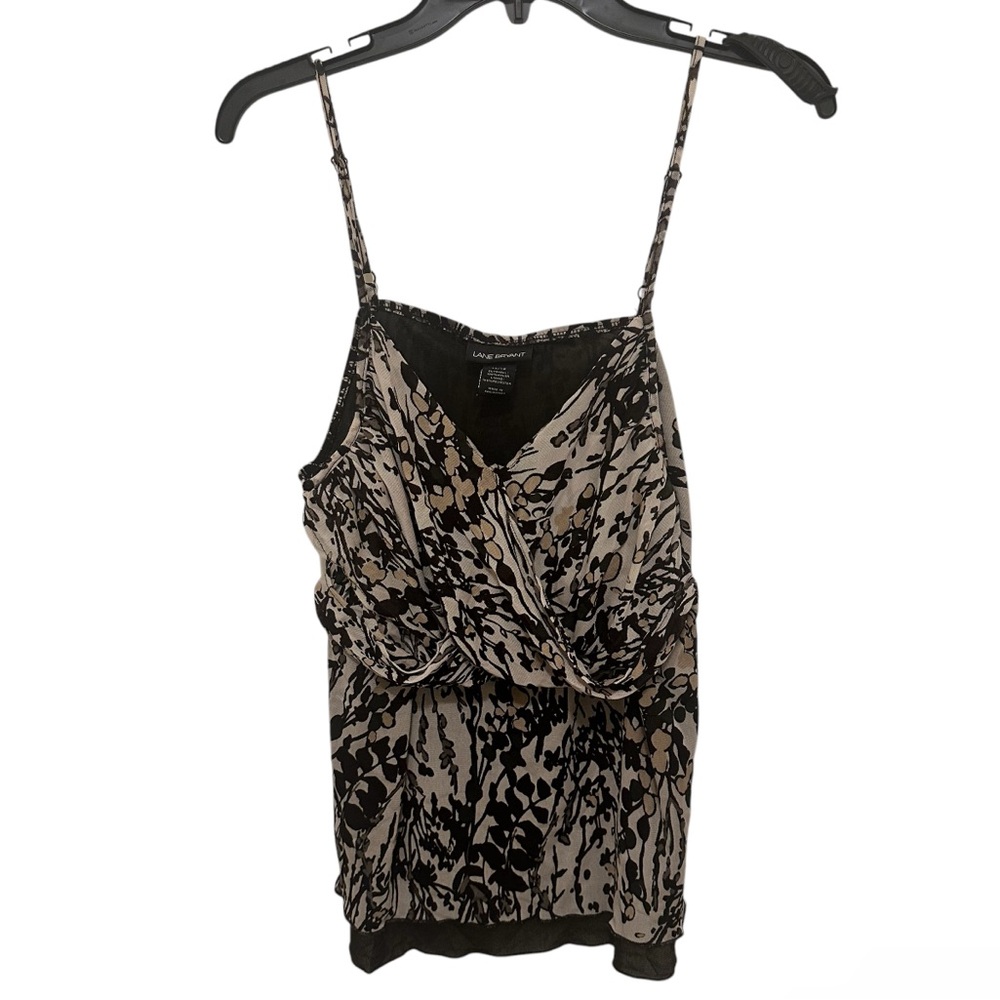 Lane Bryant preowned size 14/16.  Black and Tan Women's Top